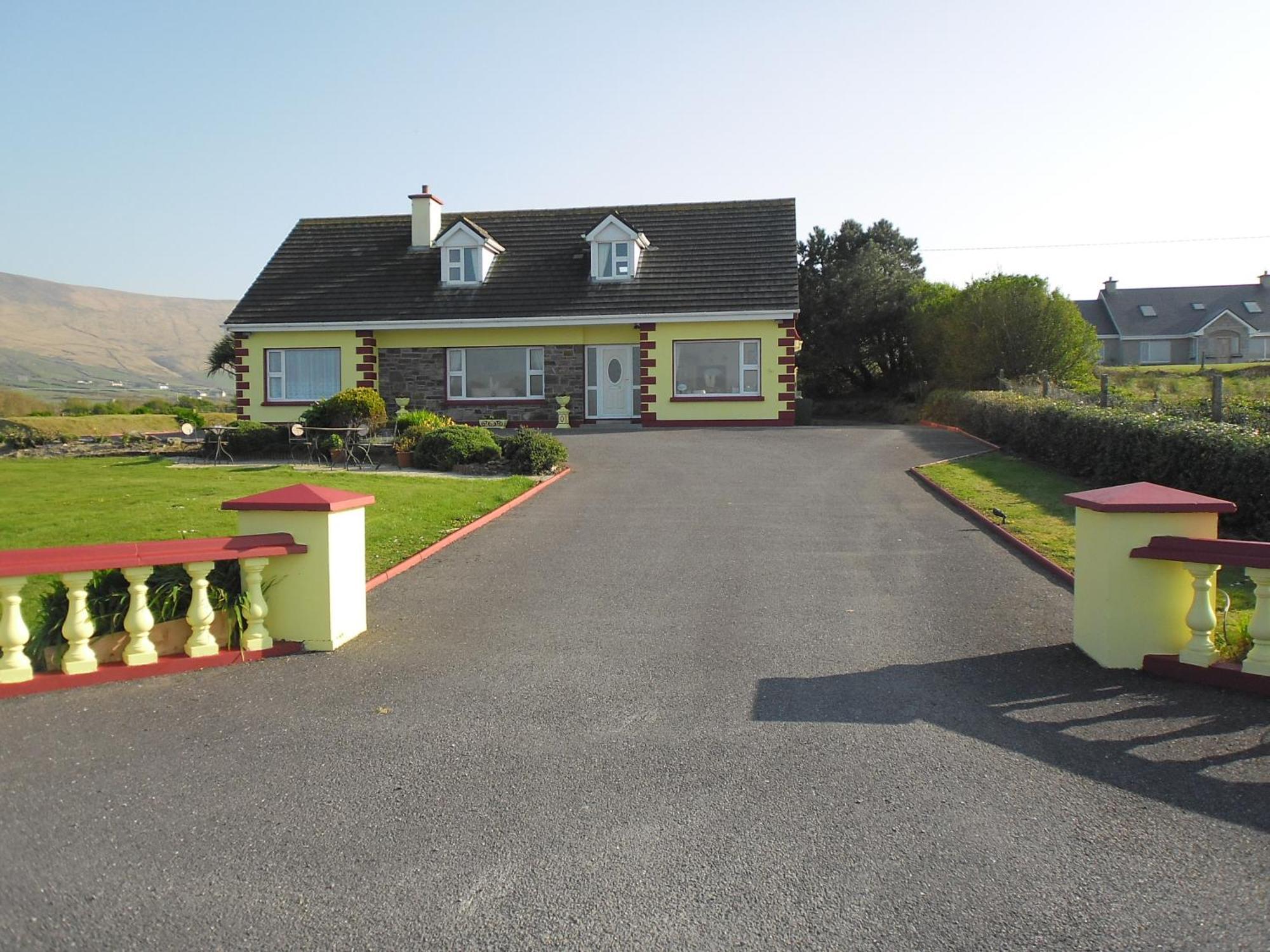 The Waterfront B&B Portmagee ภายนอก รูปภาพ